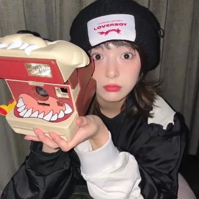 黑色五叶草